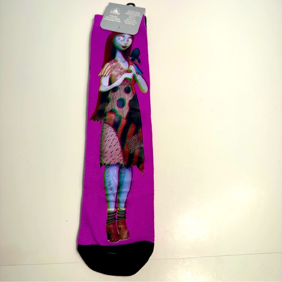 NWT. Disney Socks for Adults - Jack Skellington and Sally Black & purple sz 6-12 - Picture 1 of 13